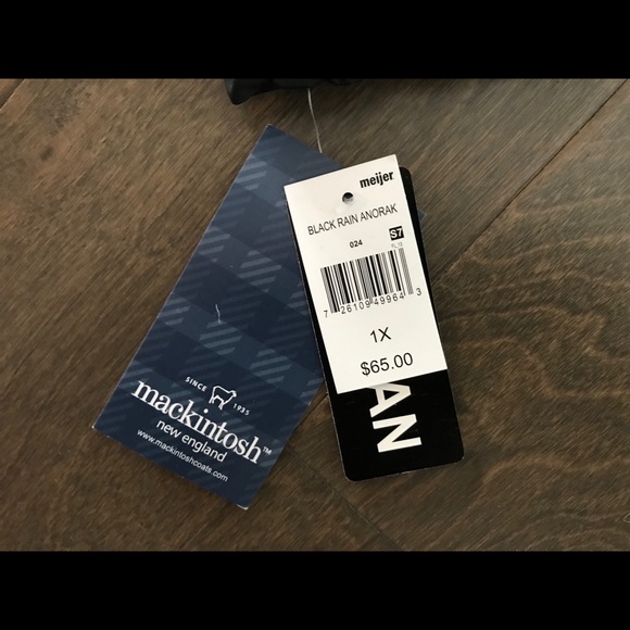 Mackintosh Black Rain Anorak w/ pocket and hood - Picture 3 of 6